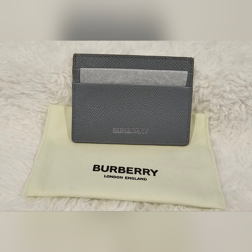 Burberry Cardholder- Brand New